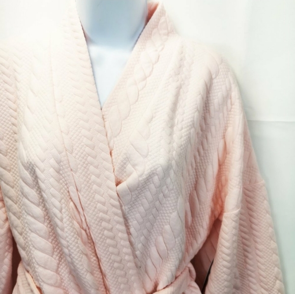 🚩🚩FINAL SALE 🚩🚩Tahari  Bath robe - Picture 7 of 8